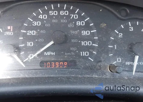 2004 Chevrolet Cavalier z USA, uszkodzony, nr VIN 1G1JC52F347313074